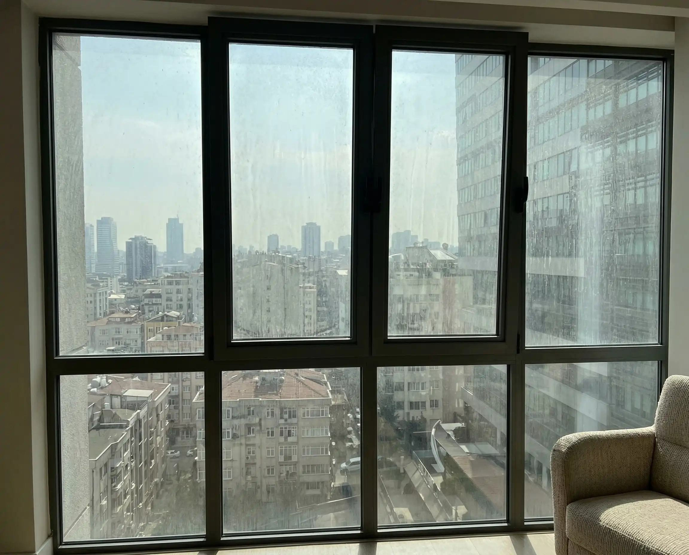 Cam Temizliği öncesi görünümü